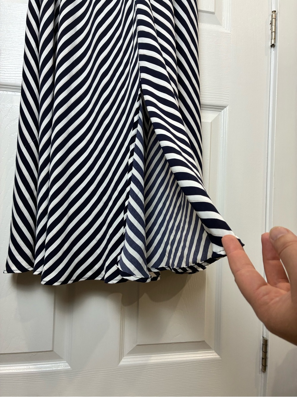 Joseph Ribkoff Dress Navy White Striped Maxi Ring Detail Size Medium nautical - Picture 11 of 11
